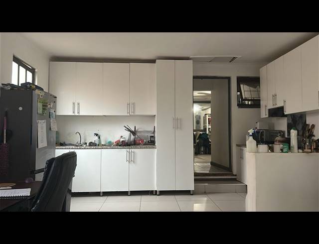 4 BEDROOM PROPERTY TO RENT IN BLUFF